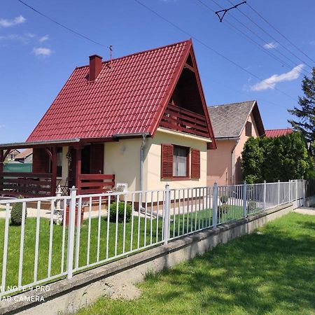 Villa Levendula Ház Lipót Esterno foto
